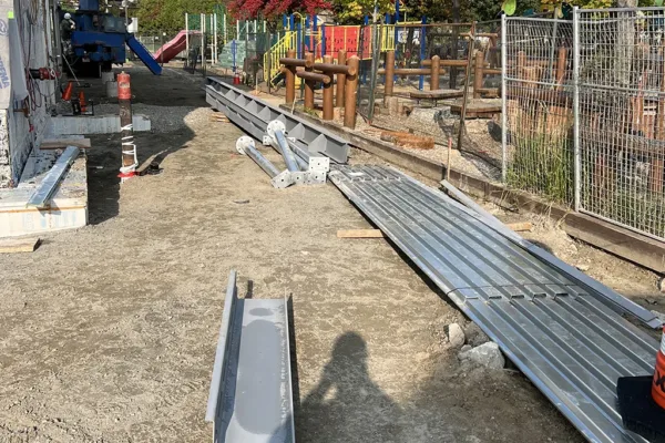 ecole-primaire-acier_0000s_0000_IMG_4948